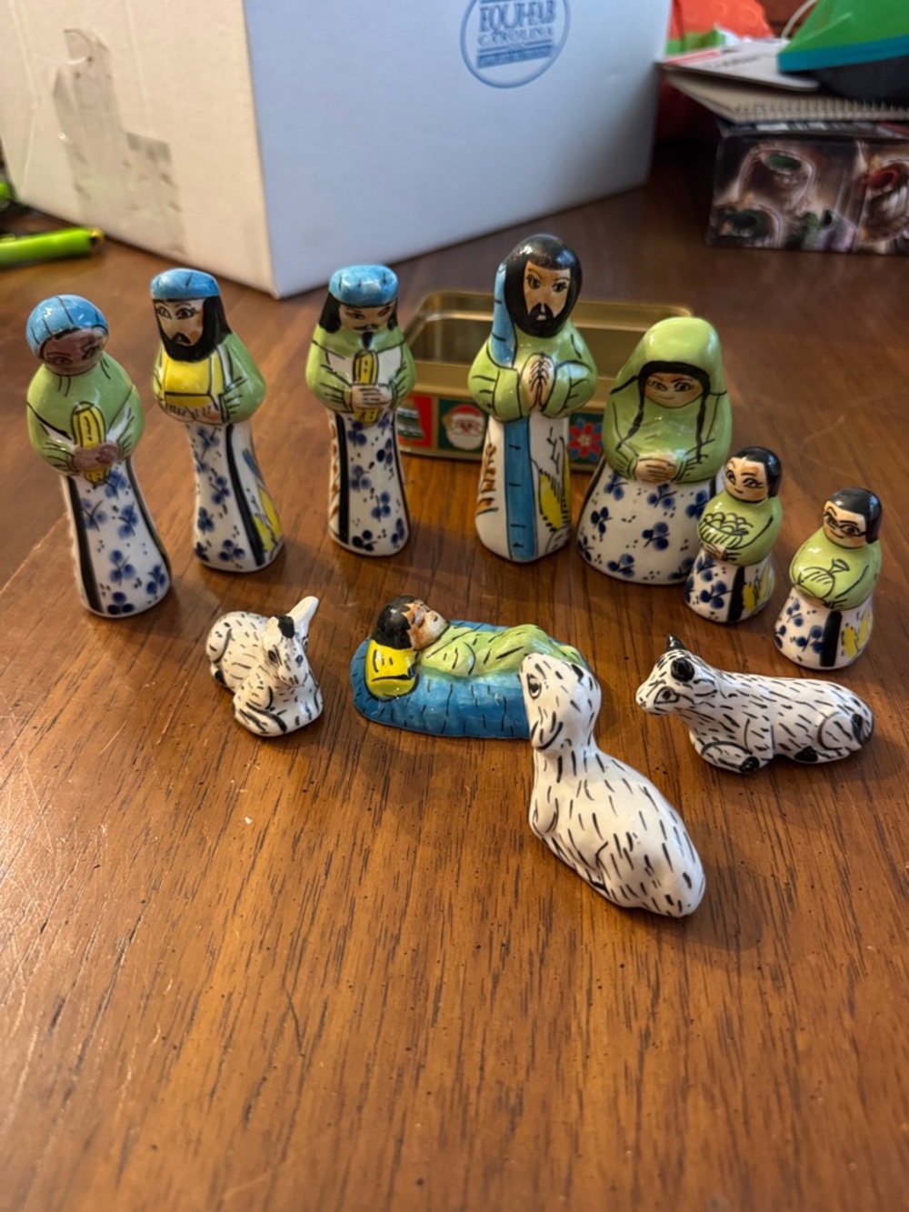 Nativity scene set